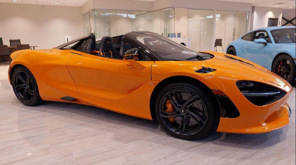 used 2024 McLaren 750S car, priced at $369,999