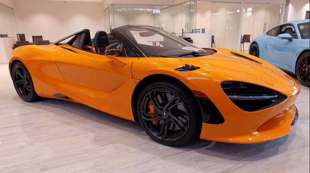 used 2024 McLaren 750S car, priced at $369,999