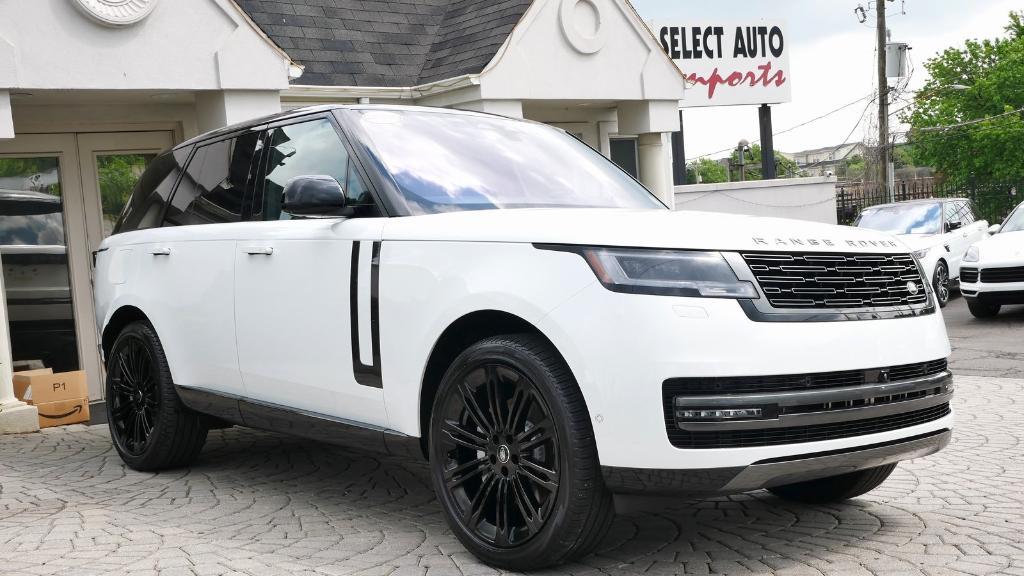 used 2022 Land Rover Range Rover car, priced at $117,999