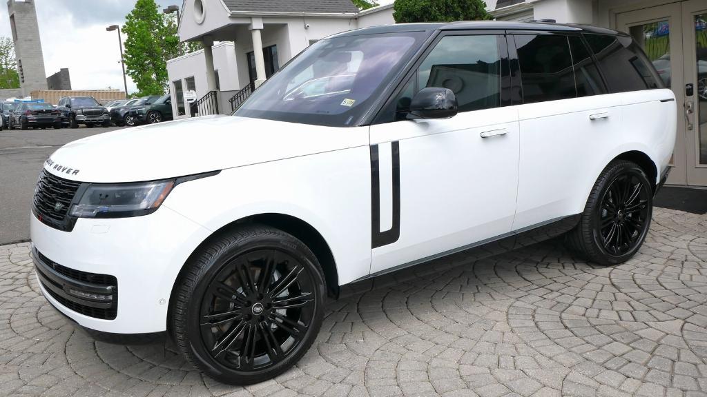 used 2022 Land Rover Range Rover car, priced at $115,999