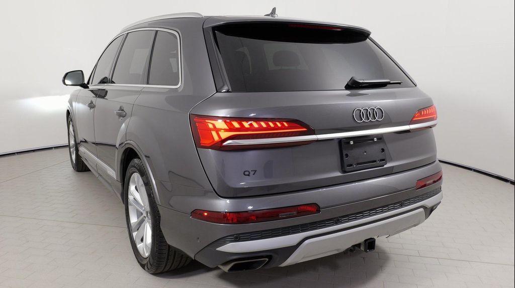 used 2025 Audi Q7 car, priced at $65,999
