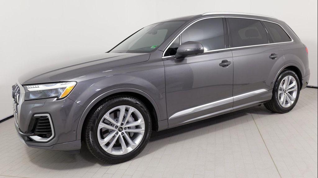 used 2025 Audi Q7 car, priced at $65,999
