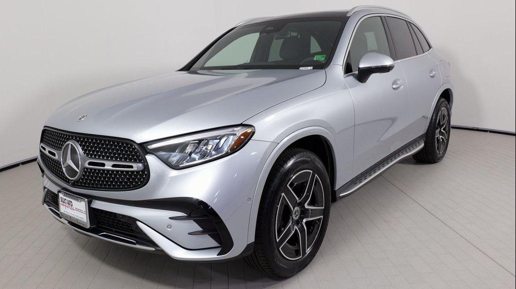 used 2025 Mercedes-Benz GLC 350e car, priced at $54,999