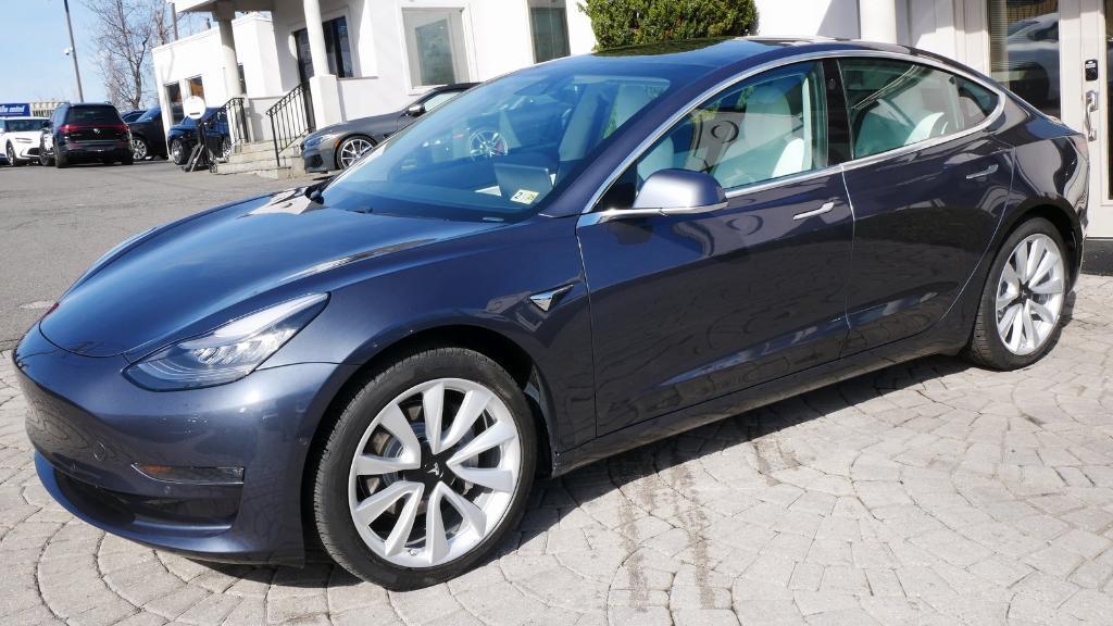 used 2020 Tesla Model 3 car, priced at $25,999