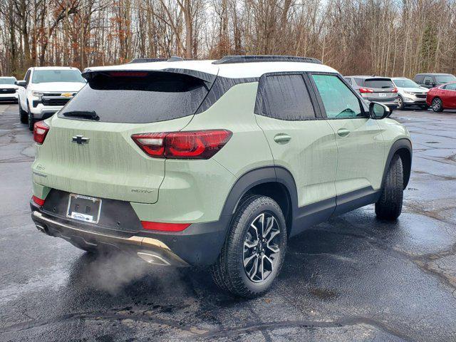 new 2025 Chevrolet TrailBlazer car, priced at $29,706