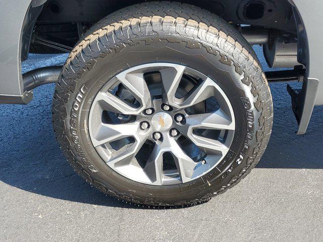 new 2024 Chevrolet Silverado 1500 car, priced at $47,595