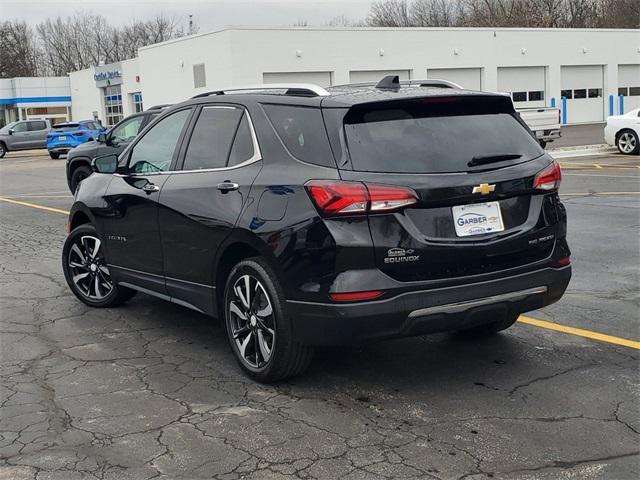 used 2022 Chevrolet Equinox car, priced at $23,870