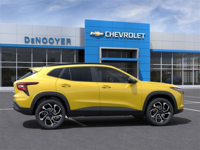 new 2025 Chevrolet Trax car, priced at $26,935