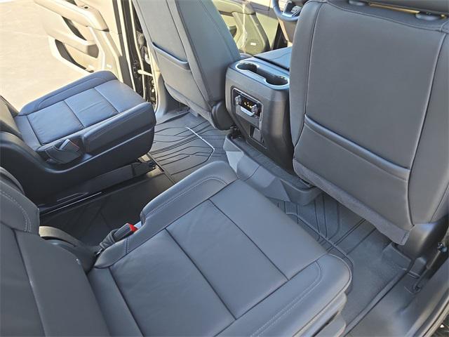 new 2025 Chevrolet Suburban car, priced at $78,659