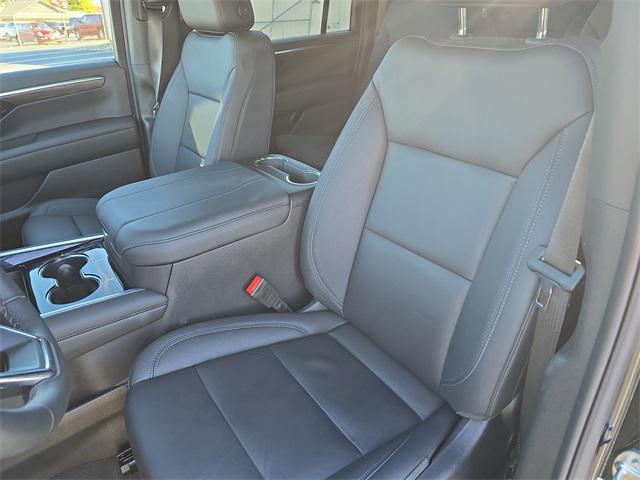 new 2025 Chevrolet Suburban car, priced at $78,659