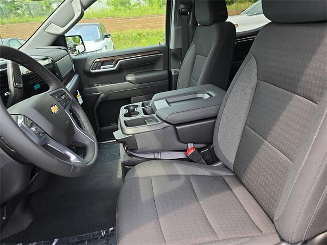 new 2025 Chevrolet Silverado 1500 car, priced at $53,390