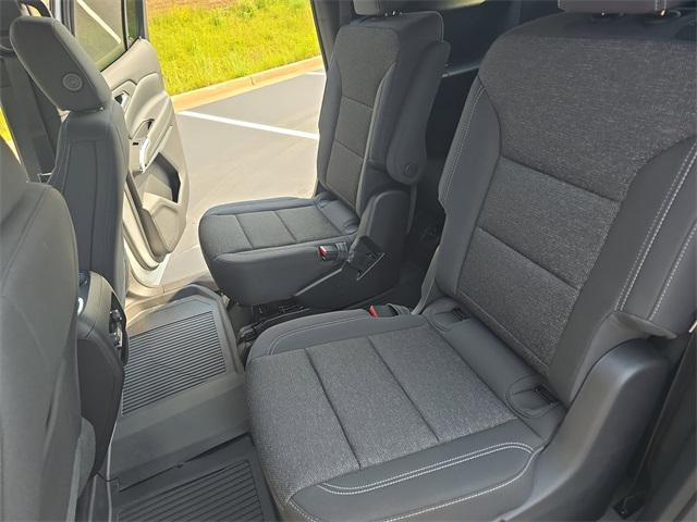 new 2025 Chevrolet Traverse car, priced at $47,839