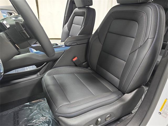new 2025 Chevrolet Equinox EV car, priced at $44,039