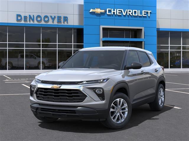 new 2024 Chevrolet TrailBlazer car, priced at $25,680