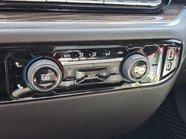 used 2023 Chevrolet Silverado 1500 car, priced at $40,498