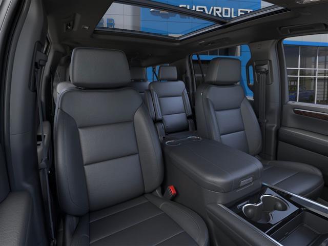 new 2025 Chevrolet Suburban car, priced at $75,595