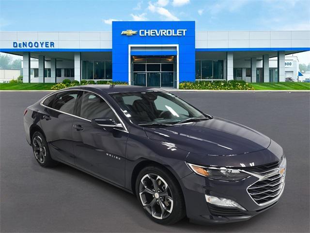 new 2025 Chevrolet Malibu car, priced at $28,352