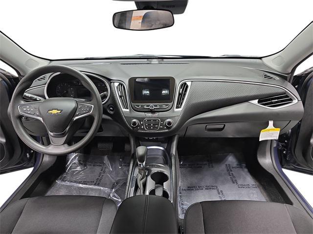 new 2025 Chevrolet Malibu car, priced at $28,352