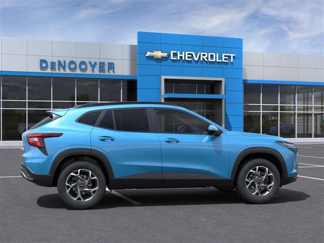 new 2025 Chevrolet Trax car, priced at $25,730