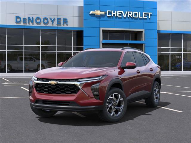 new 2025 Chevrolet Trax car, priced at $26,270