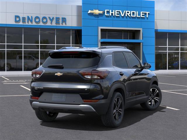 new 2025 Chevrolet TrailBlazer car, priced at $30,365