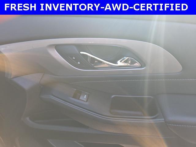 used 2022 Chevrolet Traverse car, priced at $29,777