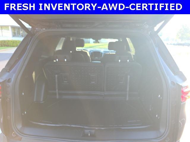 used 2022 Chevrolet Traverse car, priced at $29,777