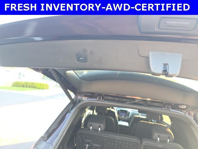 used 2022 Chevrolet Traverse car, priced at $29,777