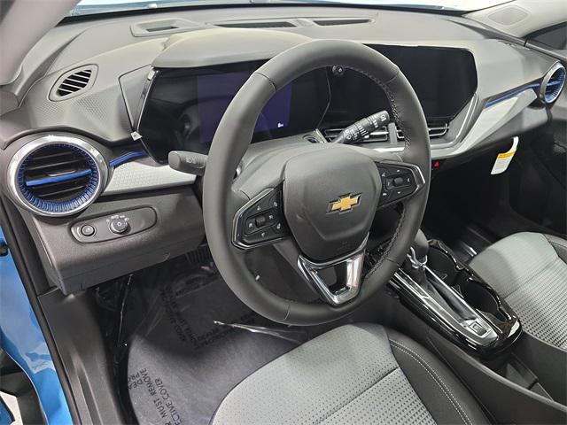 new 2025 Chevrolet Trax car, priced at $26,275