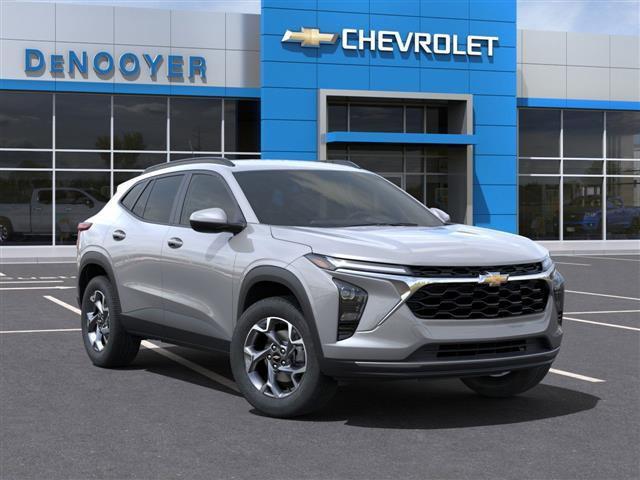 new 2025 Chevrolet Trax car, priced at $25,605