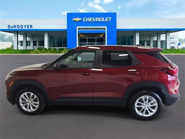 new 2025 Chevrolet TrailBlazer car, priced at $24,525
