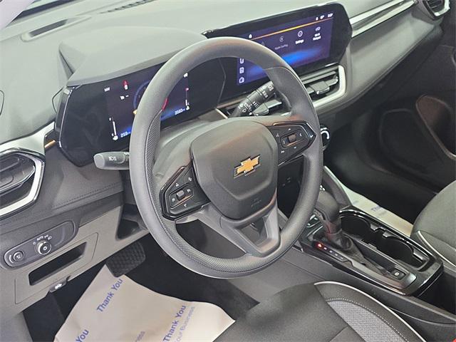 new 2025 Chevrolet TrailBlazer car, priced at $24,525