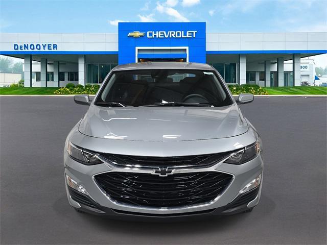 new 2025 Chevrolet Malibu car, priced at $27,989