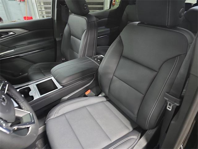 new 2026 Chevrolet Traverse car, priced at $49,929
