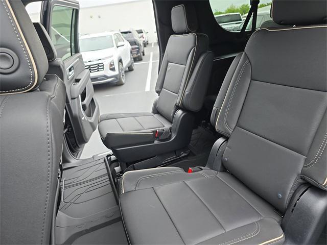 new 2025 Chevrolet Suburban car, priced at $84,614