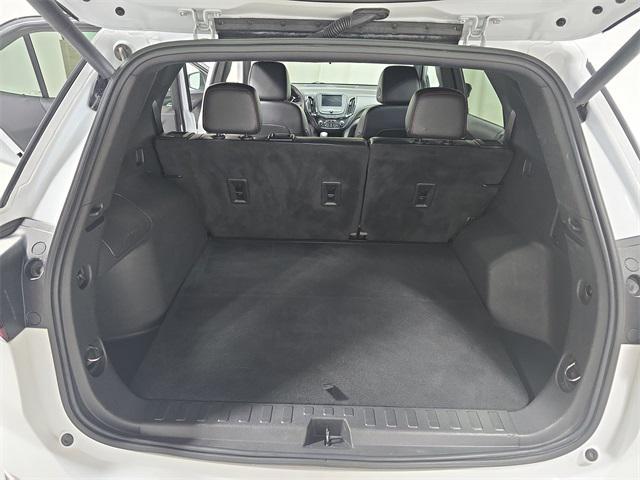 used 2022 Chevrolet Equinox car, priced at $25,569