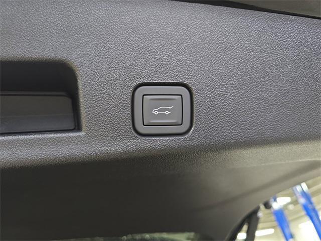 new 2026 Chevrolet Traverse car, priced at $61,519