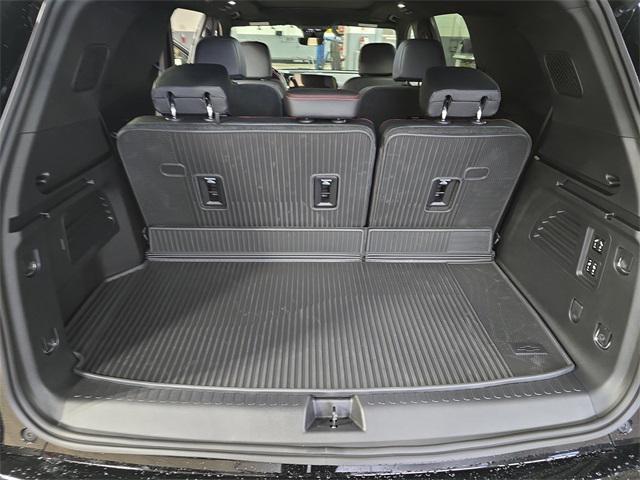 new 2026 Chevrolet Traverse car, priced at $61,519