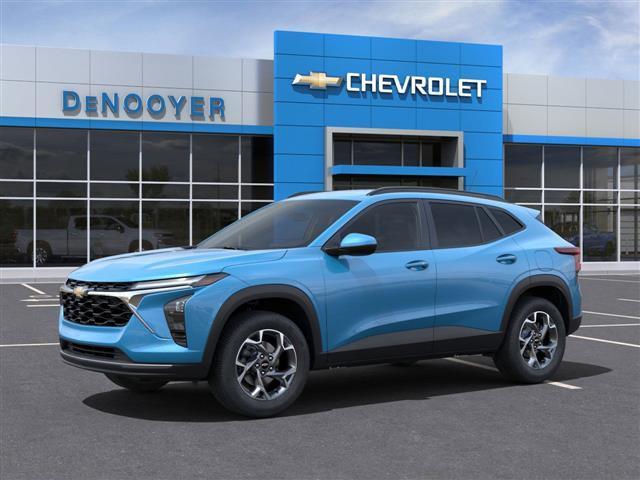 new 2025 Chevrolet Trax car, priced at $25,730