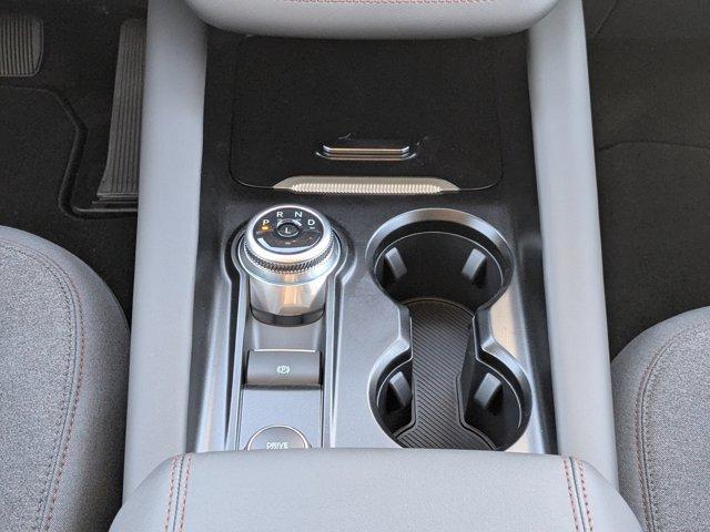 new 2025 Ford Explorer car, priced at $40,984