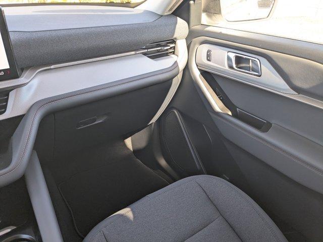 new 2025 Ford Explorer car, priced at $40,984