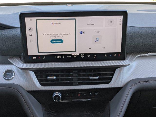 new 2025 Ford Explorer car, priced at $40,984