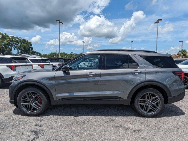 new 2025 Ford Explorer car, priced at $56,584