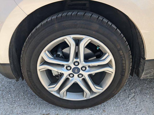 used 2018 Ford Edge car, priced at $11,984