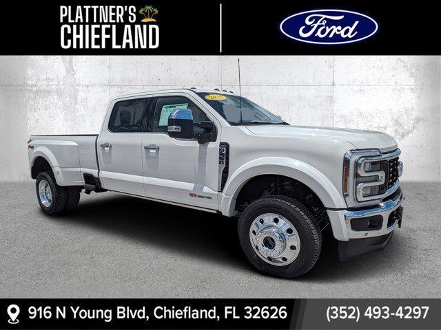 new 2025 Ford F-450 car, priced at $106,384