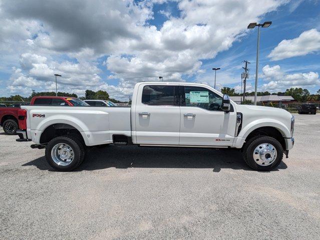 new 2025 Ford F-450 car, priced at $106,384
