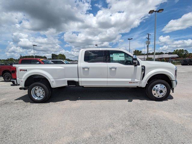 new 2025 Ford F-450 car, priced at $106,384