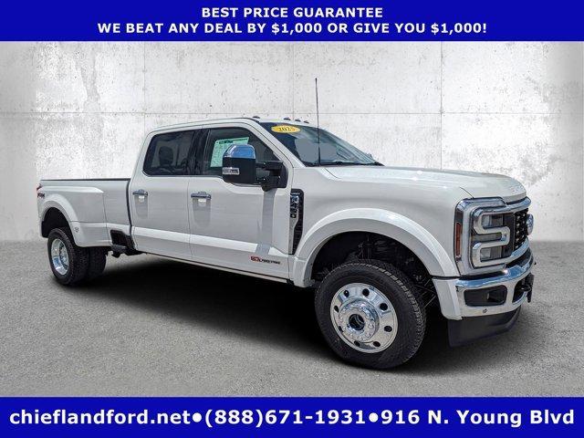 new 2025 Ford F-450 car, priced at $106,384