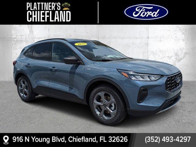 new 2025 Ford Escape car, priced at $28,984