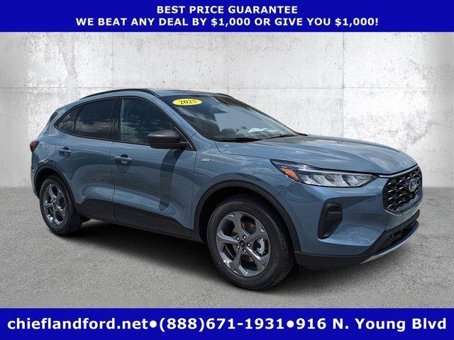 new 2025 Ford Escape car, priced at $29,984